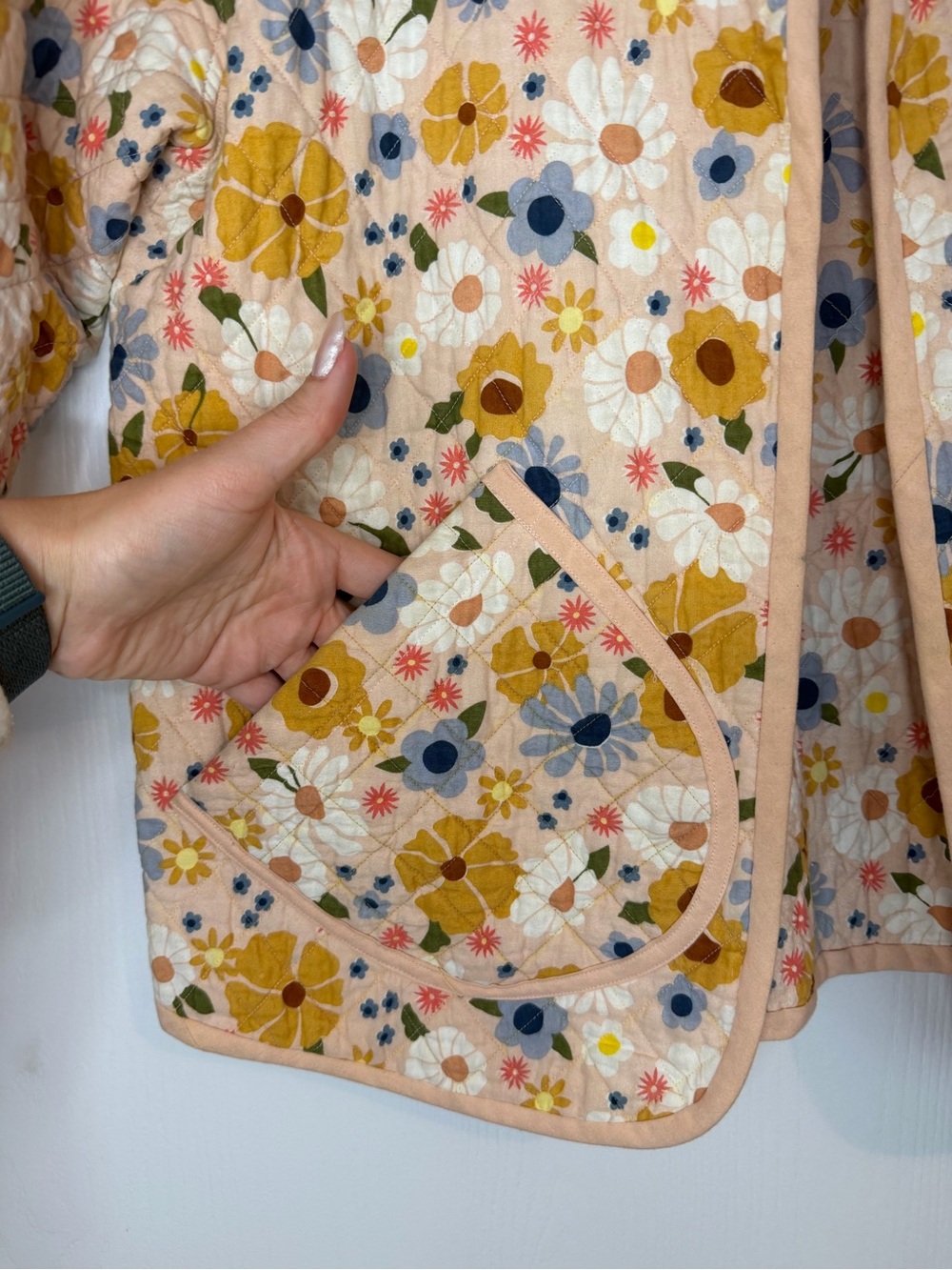 Floral Quilted Long Sleeve Jacket in Cream and Mustard Cottagecore Grandma - Picture 3 of 7